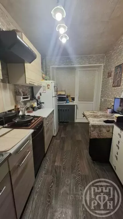 2-к кв. Ленинградская область, Луга Комсомольский просп., 38 (45.2 м) - Фото 1