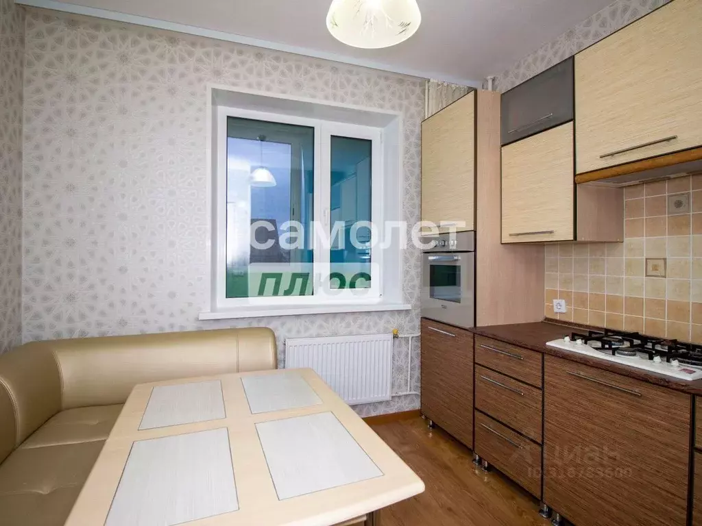 2-к кв. Ульяновская область, Ульяновск ул. Генерала Мельникова, 10 ... - Фото 0
