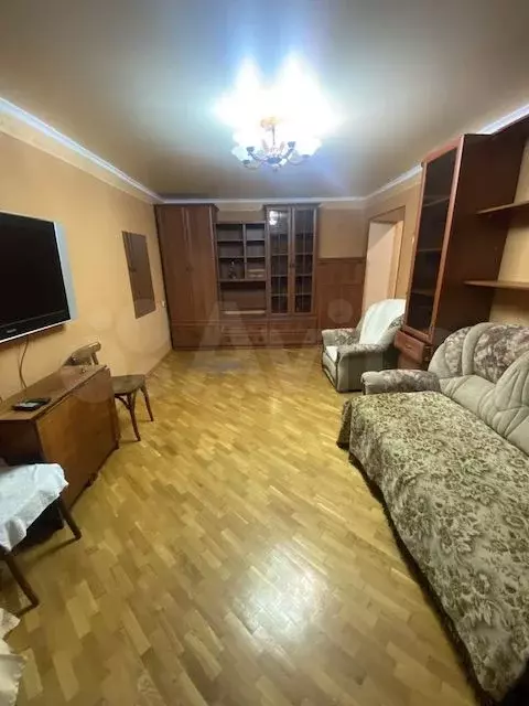 1-к. квартира, 44 м, 4/5 эт. - Фото 1