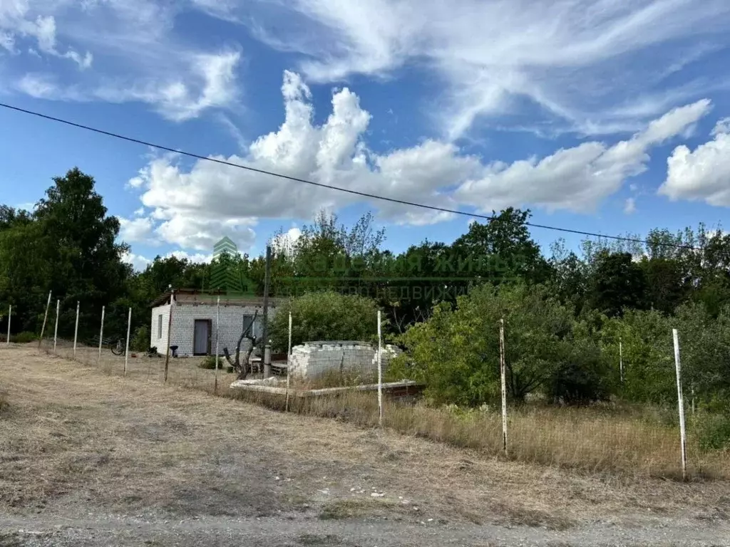 Дом в Саратовская область, пос. Красный Текстильщик  (35 м) - Фото 0