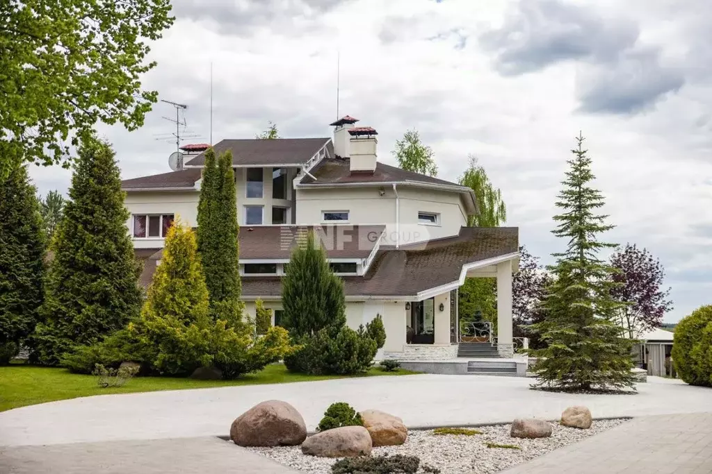 Дом в Москва № 103 кв-л,  (746 м) - Фото 1