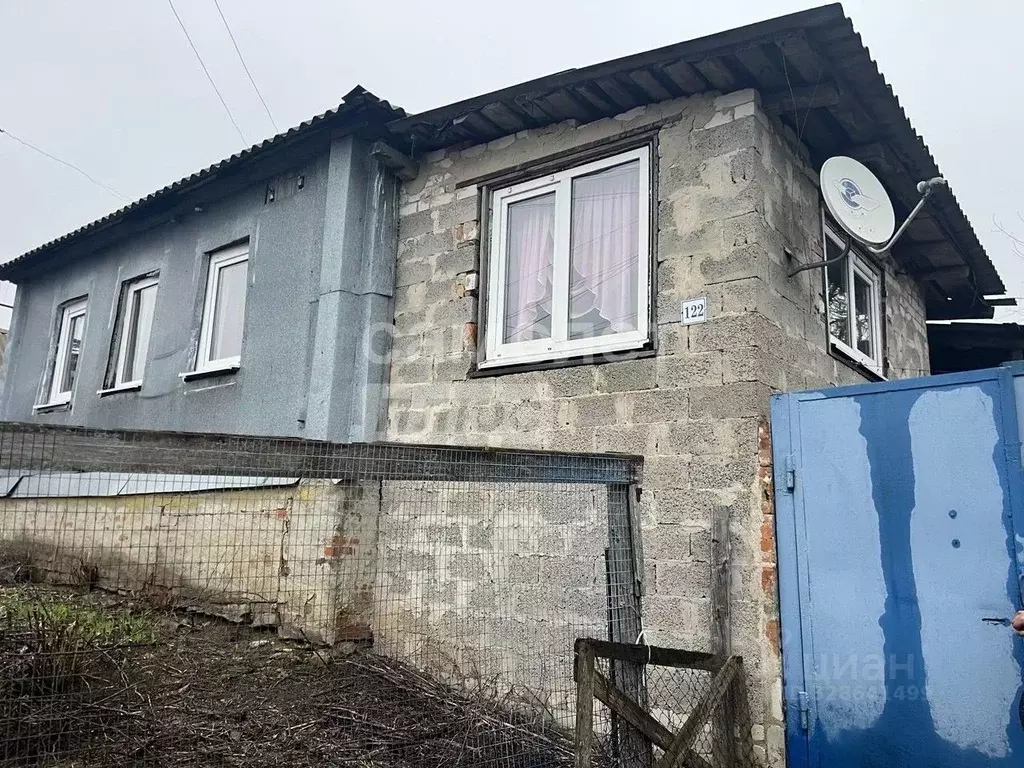 Дом в Курская область, Медвенский район, Нижнереутчанский сельсовет, ... - Фото 1