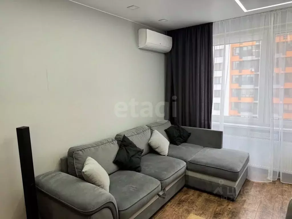 2-к кв. Тюменская область, Тюмень ул. Ю.-Р.Г. Эрвье, 32к1 (61.5 м) - Фото 1