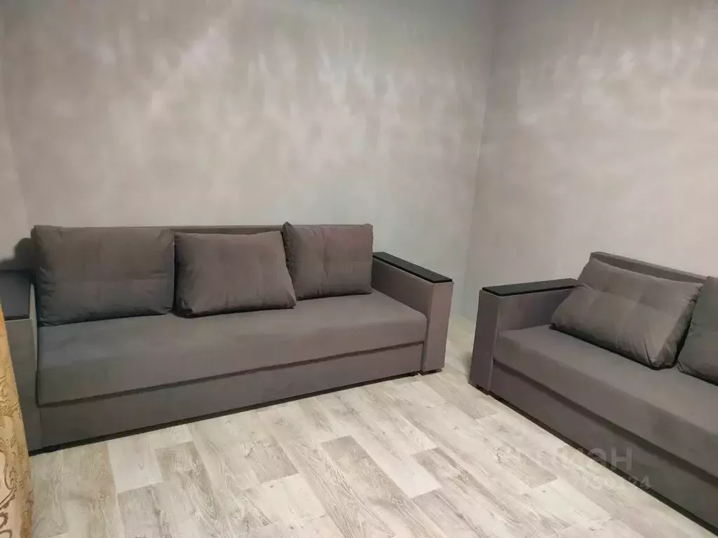 1-к кв. Тюменская область, Тобольск 9-й мкр, 22 (45.0 м) - Фото 2