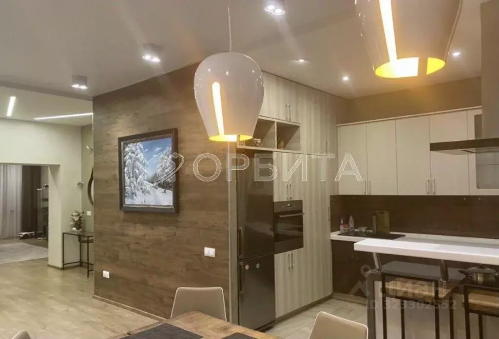 5-к кв. Тюменская область, Тюмень ул. Степана Халтурина, 8 (198.8 м) - Фото 1