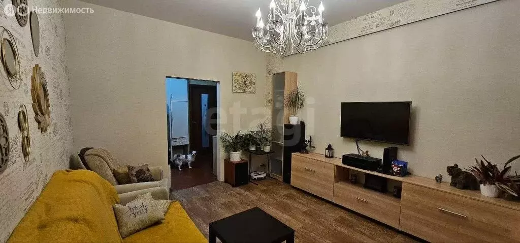 3-комнатная квартира: Верхняя Салда, улица 25 Октября, 1 (71.6 м) - Фото 1