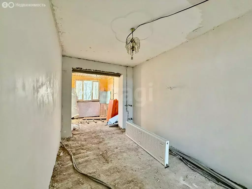 3-комнатная квартира: Нальчик, улица Кирова, 3 (54.5 м) - Фото 1