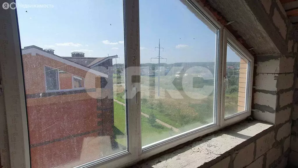 2-комнатная квартира: посёлок Рогово, улица Берёзки, 10к3 (56 м) - Фото 1