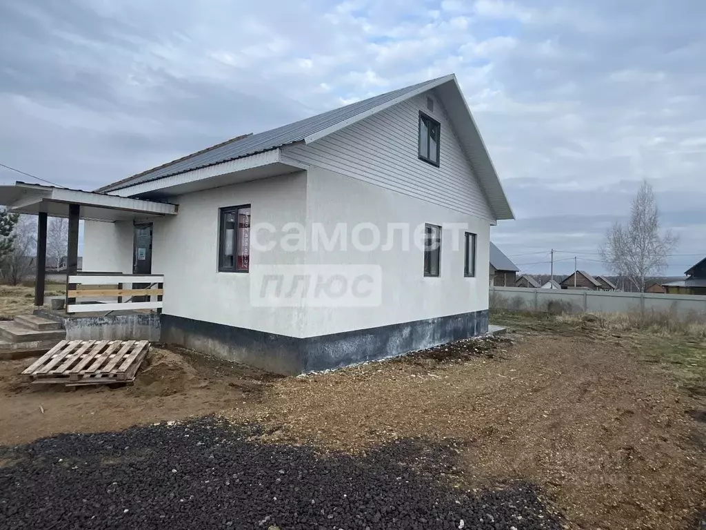 Дом в Башкортостан, Иглинский сельсовет, с. Иглино ул. Уфимская, 58 ... - Фото 1