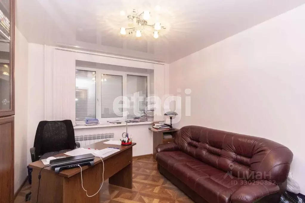 Офис в Тюменская область, Тюмень ул. Белинского, 4 (62 м) - Фото 1