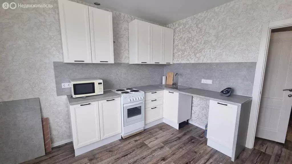 2-комнатная квартира: Краснодар, улица имени Героя Советского Союза ... - Фото 2