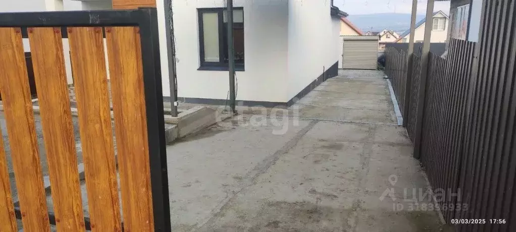 Дом в Краснодарский край, Новороссийск городской округ, Раевская ст-ца ... - Фото 0