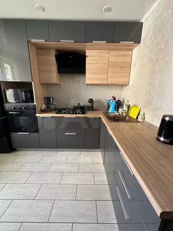 2-к. квартира, 67 м, 2/5 эт. - Фото 0