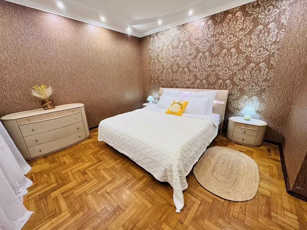 4-к кв. Адыгея, Майкоп Госпитальная ул., 215 (80.0 м) - Фото 1