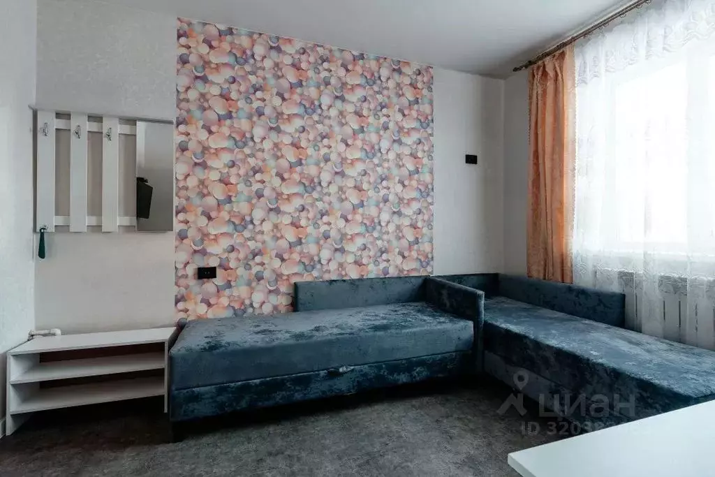 Комната Омская область, Омск ул. Красный Пахарь, 21Б - Фото 1