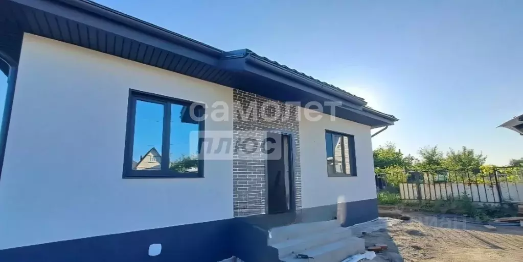 Дом в Курская область, Курск Авиатор-2 ДНТ, ул. 2-я Барвиха (152 м) - Фото 0