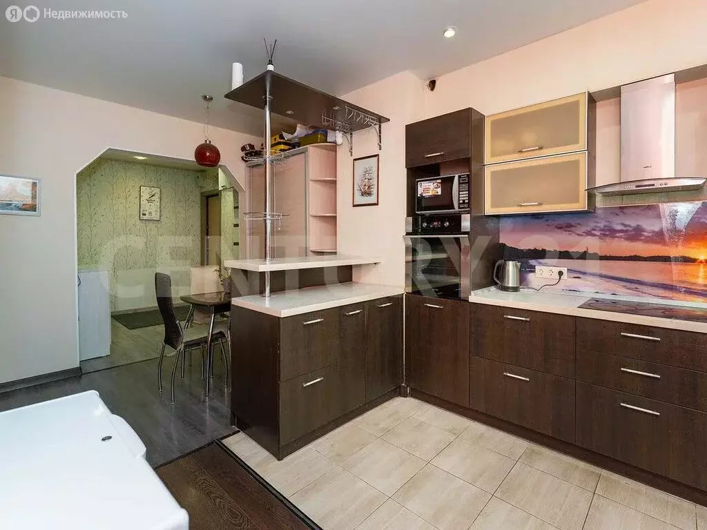 4-комнатная квартира: Ульяновск, проспект Врача Сурова, 35 (92.63 м) - Фото 1