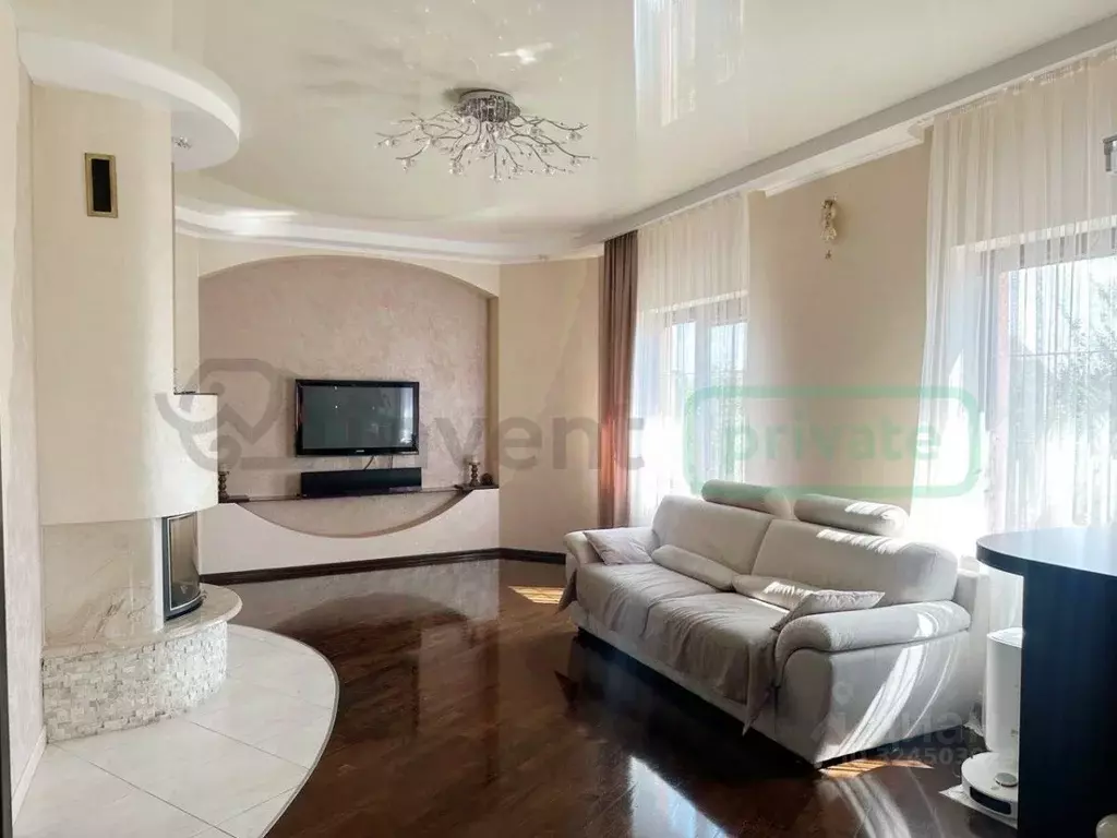 Дом в Калининградская область, Гурьевский муниципальный округ, пос. ... - Фото 1