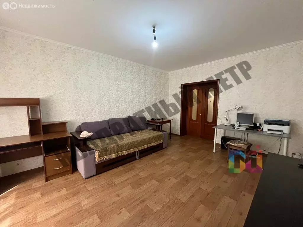 3-комнатная квартира: Элиста, 9-й микрорайон, 8 (90.7 м) - Фото 1