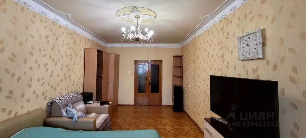 2-к кв. Саха (Якутия), Якутск ул. Федора Попова, 17/2 (62.0 м) - Фото 1
