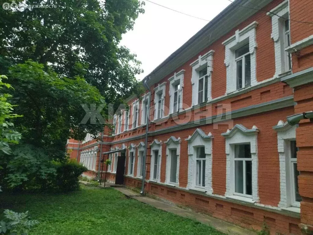 3-комнатная квартира: Богородицк, улица Совхоз-техникум, 2 (80.8 м) - Фото 0