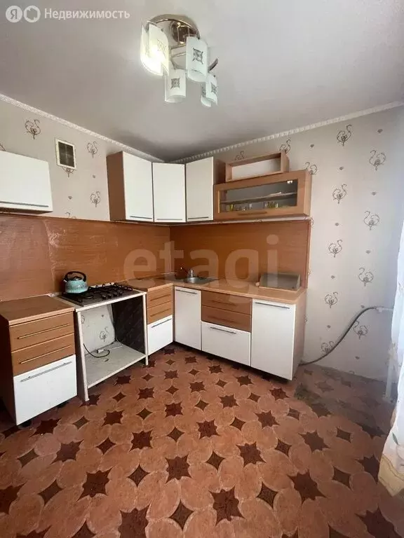 3-комнатная квартира: Усинск, Молодёжная улица, 8 (66 м) - Фото 2