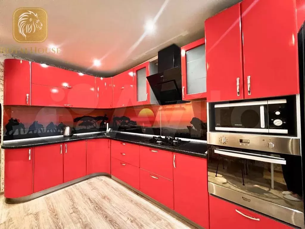 1-к. квартира, 50 м, 1/10 эт. - Фото 0