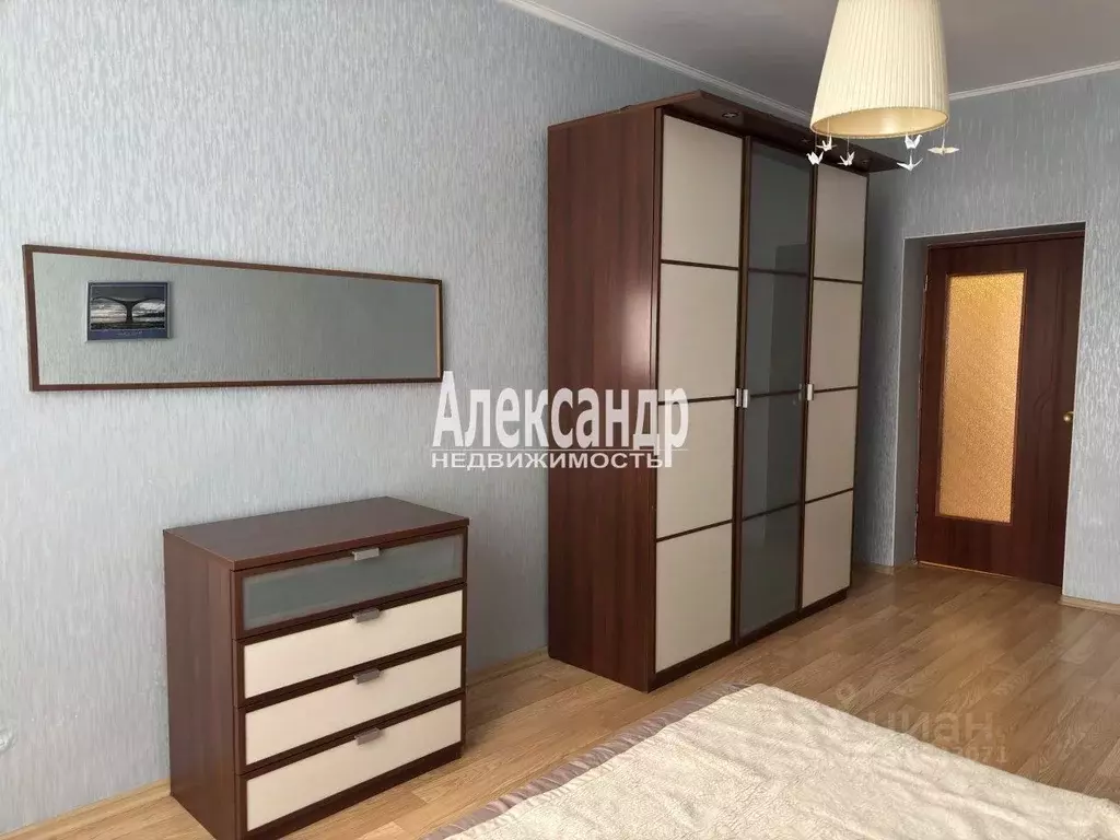3-к кв. Санкт-Петербург Среднеохтинский просп., 2в/17 (75.4 м) - Фото 2