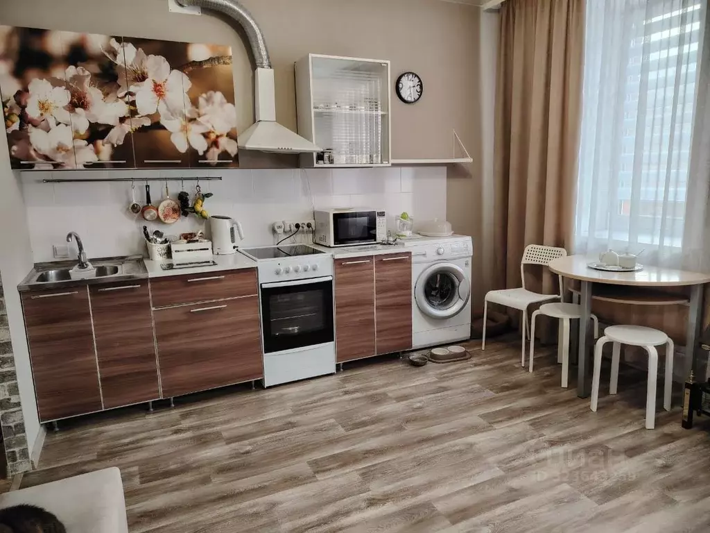 Студия Томская область, Томск пер. Красного Пожарника, 7 (32.7 м) - Фото 1