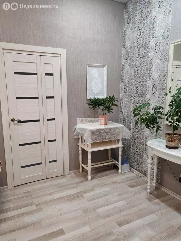 2-комнатная квартира: Щёкино, Советская улица, 53 (38 м) - Фото 1