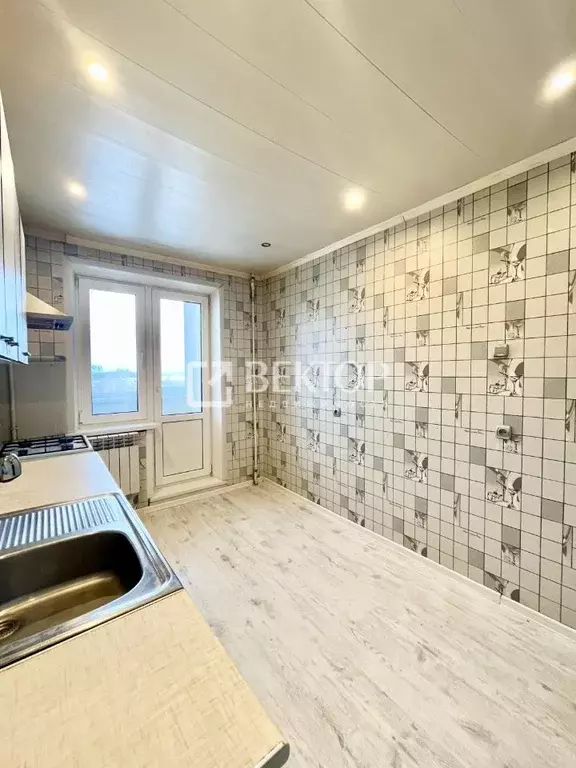 3-к кв. Костромская область, Кострома Давыдовский-3 мкр, 10 (65.4 м) - Фото 1