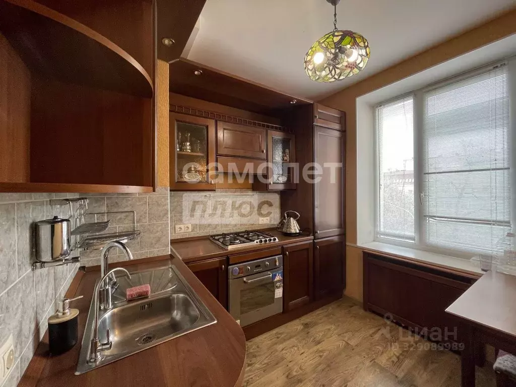 3-к кв. Волгоградская область, Волгоград Советская ул., 21 (76.0 м) - Фото 1