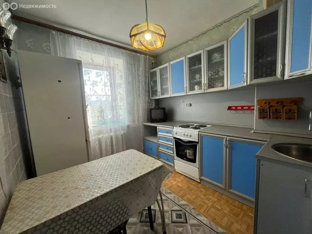 2-комнатная квартира: Николаевск-на-Амуре, улица Володарского, 17А (49 ... - Фото 1