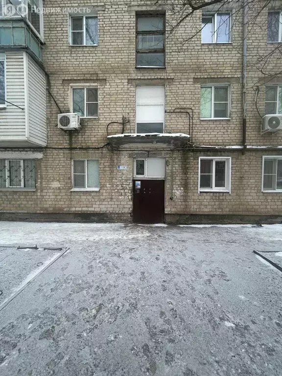 3-комнатная квартира: Астрахань, Хибинская улица, 45Б (58.2 м) - Фото 1