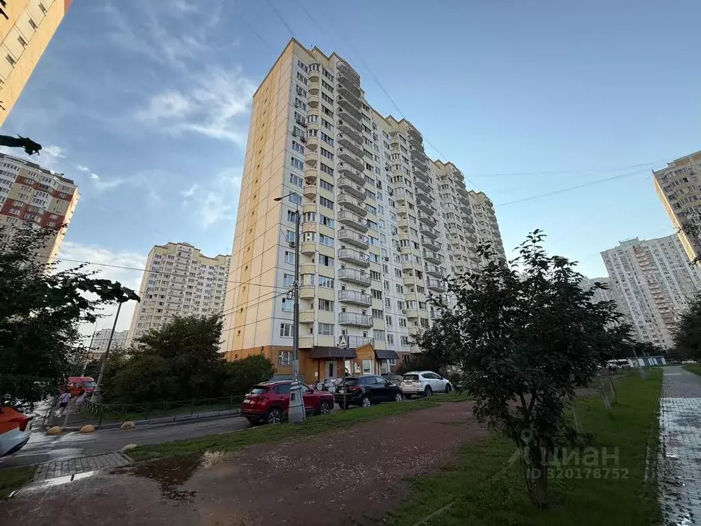 2-к кв. Московская область, Люберцы Красная Горка мкр, просп. Победы, ... - Фото 0