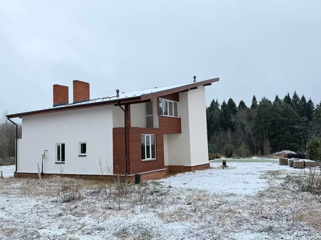 Дом в Калужская область, Малоярославецкий муниципальный округ, ... - Фото 2