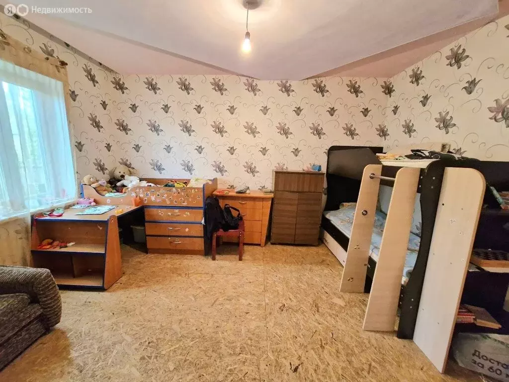 1-комнатная квартира: Луга, Сосновая улица, 6 (26.7 м) - Фото 0