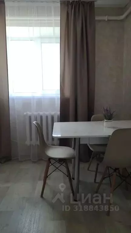 1-к кв. Оренбургская область, Соль-Илецк Московская ул., 84 (30.0 м) - Фото 0