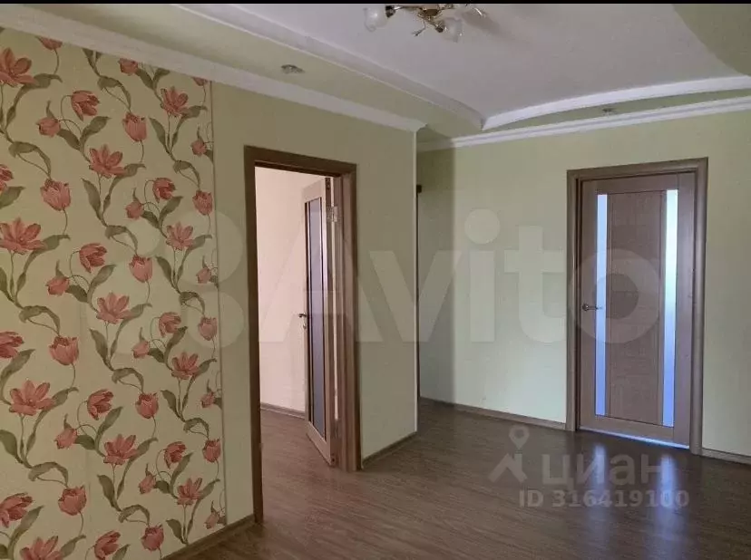 4-к кв. Калужская область, Калуга ул. Чехова, 13А (129.0 м) - Фото 2