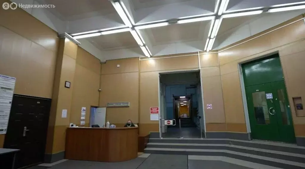 Помещение свободного назначения (2515 м) - Фото 2
