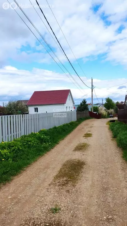 Дом в Октябрьский, улица Кутузова (139 м) - Фото 1