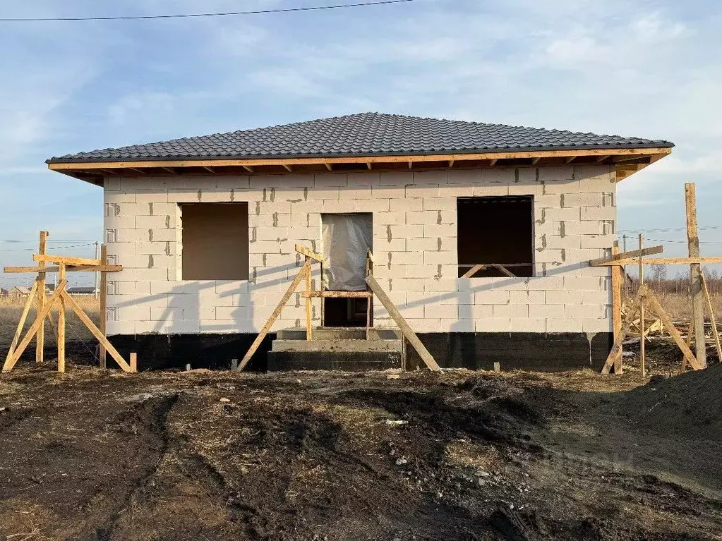 Дом в Челябинская область, Красноармейский муниципальный округ, пос. ... - Фото 1