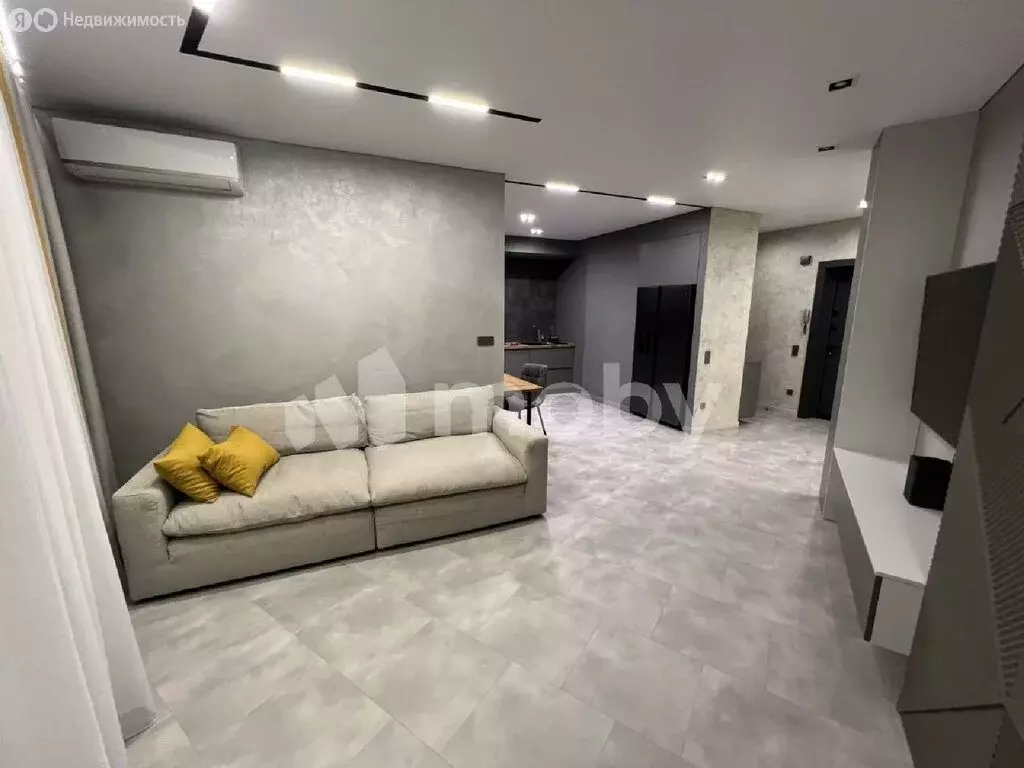 3-комнатная квартира: Калининград, Елизаветинская улица, 3 (82.6 м) - Фото 2