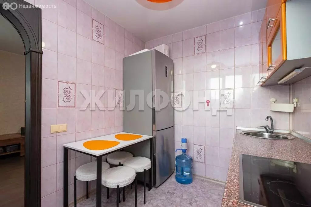 2-комнатная квартира: Новосибирск, улица Некрасова, 82 (53.5 м) - Фото 1