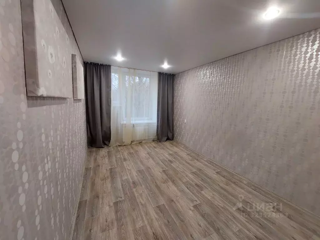 2-к кв. Самарская область, Тольятти Революционная ул., 7к1 (36.2 м) - Фото 1