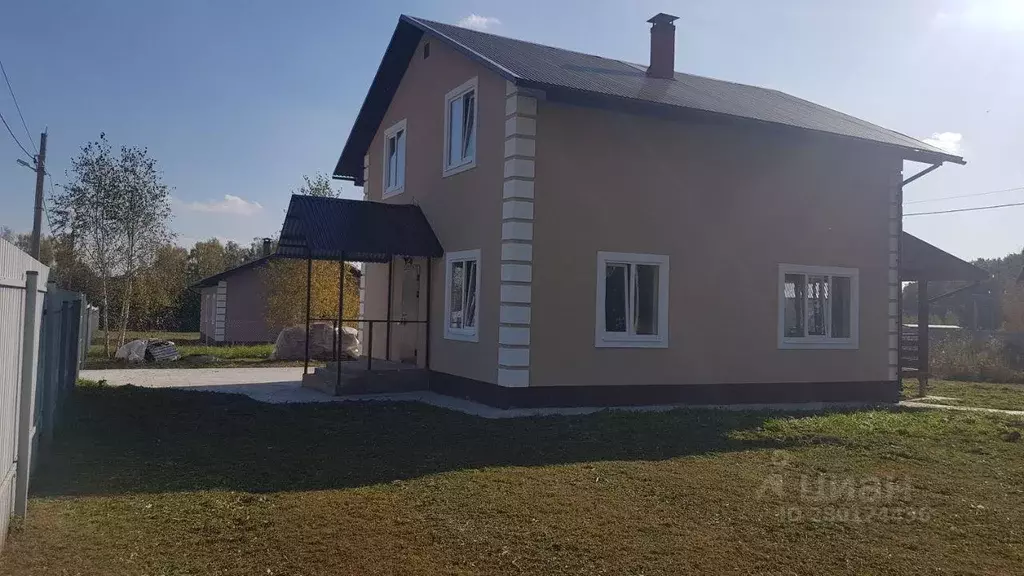 Дом, 200 м - Фото 1