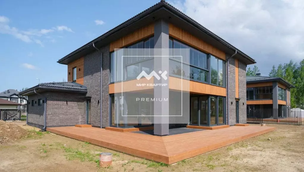 Коттедж в Санкт-Петербург, Санкт-Петербург, Петергоф Петергофские Дачи ... - Фото 1