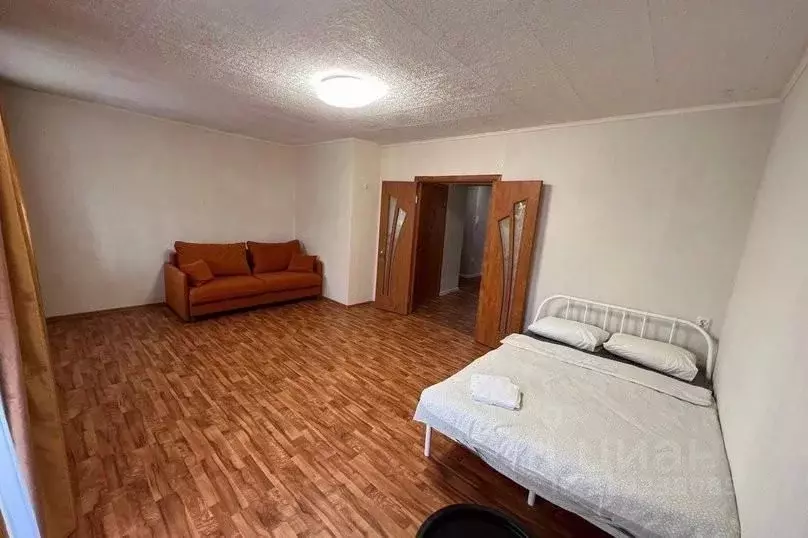 2-к кв. Свердловская область, Екатеринбург ул. Техническая, 67 (70.0 ... - Фото 1