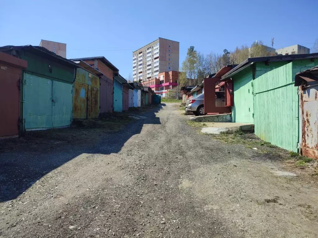 Гараж в Свердловская область, Новоуральск ул. Ленина (18 м) - Фото 1