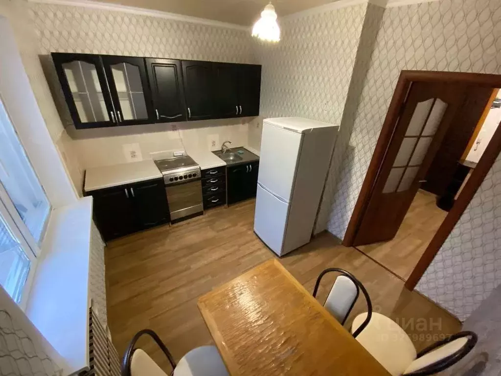 1-к кв. Белгородская область, Старый Оскол Королева мкр, 3 (39.0 м) - Фото 2